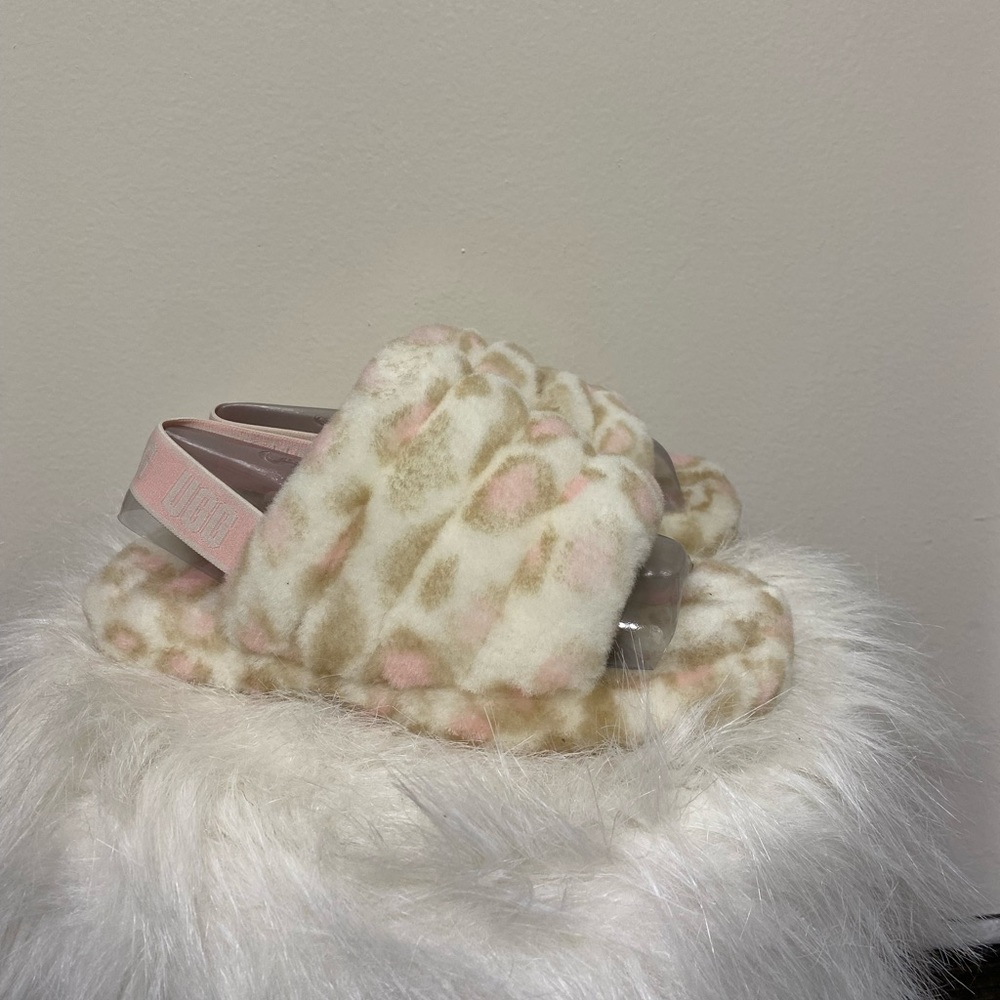 UGG Fluff Yeah Slide in Panther Print